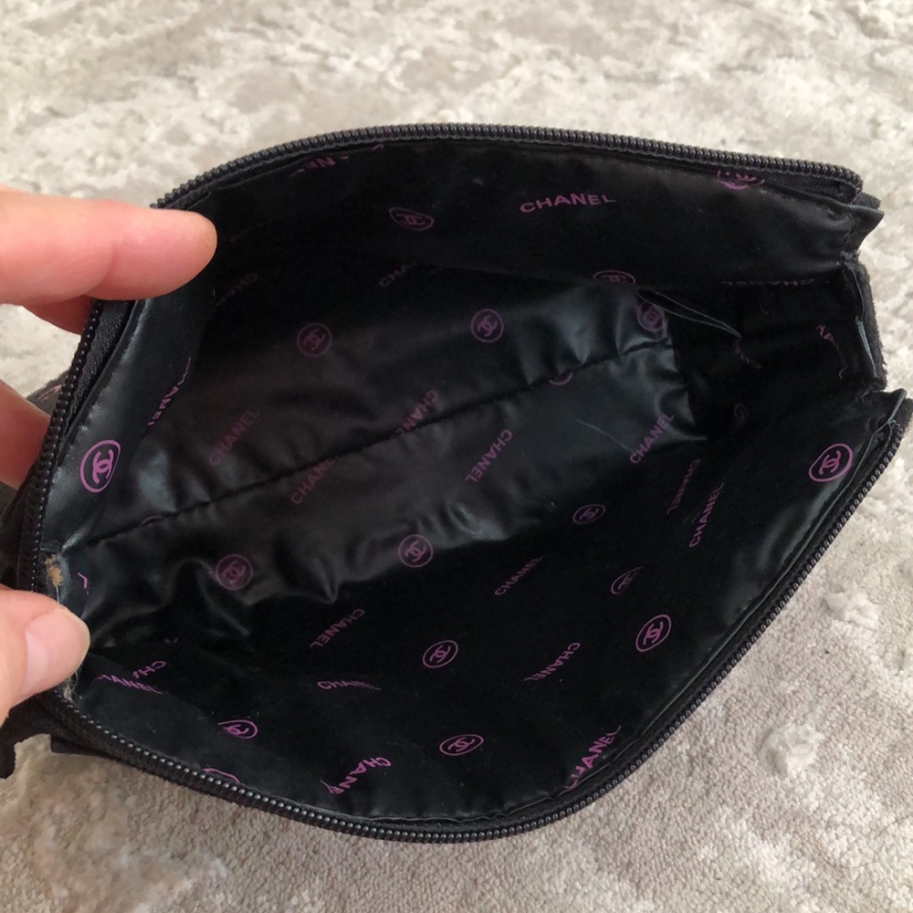 Chance Chanel cosmetic bag - Picture 4 of 10